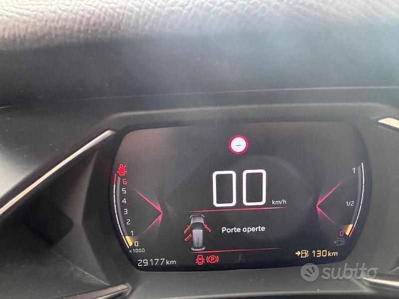 Usata DS Automobiles DS3 Crossback Performance 101 CV (74 kW) 2022 Argento SUV