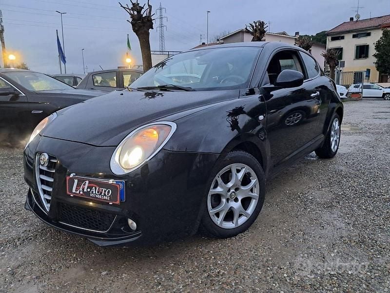 Nero Usata 2013 Alfa Romeo MiTo Progression Utilitaria | 5490 € (Buon prezzo) - Immagine 1/4