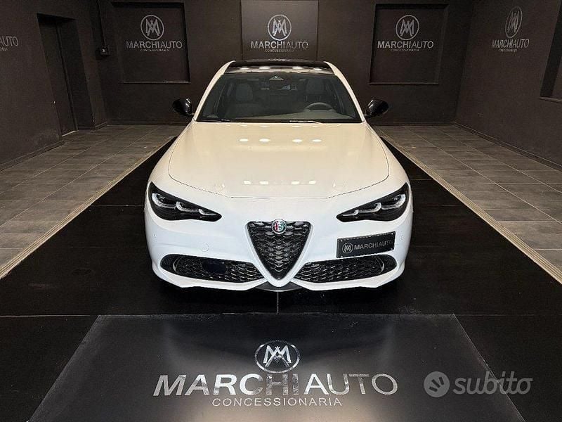 Nuova Alfa Romeo Giulia 210 CV (154 kW) 2025 Bianco Berlina