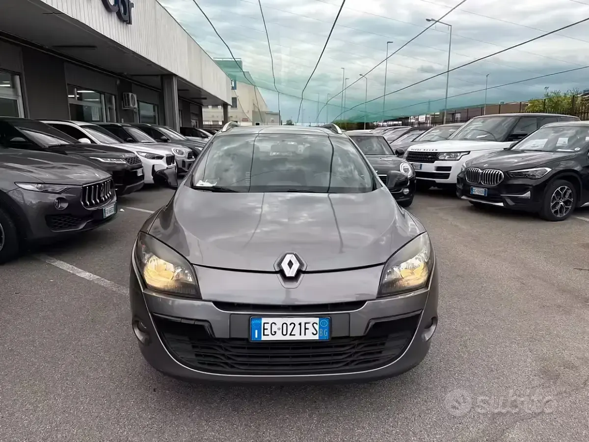 Usata Renault Mégane GrandTour 110 CV (80 kW) 2011 Other Station wagon