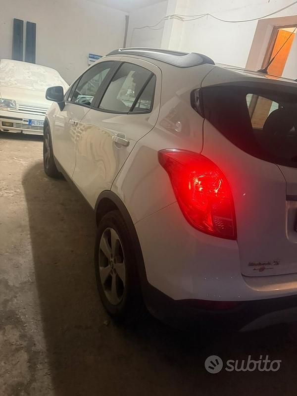 Usata Opel Mokka 140 CV (102 kW) 2019 Bianco SUV