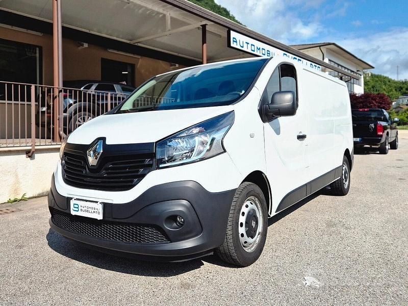Usata Renault Trafic 125 CV (91 kW) 2019 Bianco Monovolume