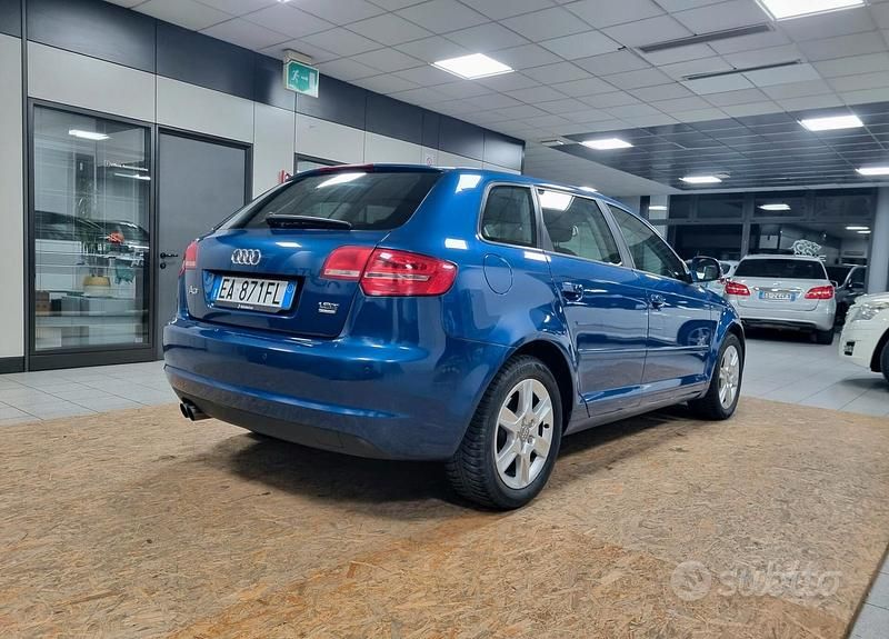Usata Audi A3 Ambiente 160 CV (117 kW) 2010 Blu Utilitaria