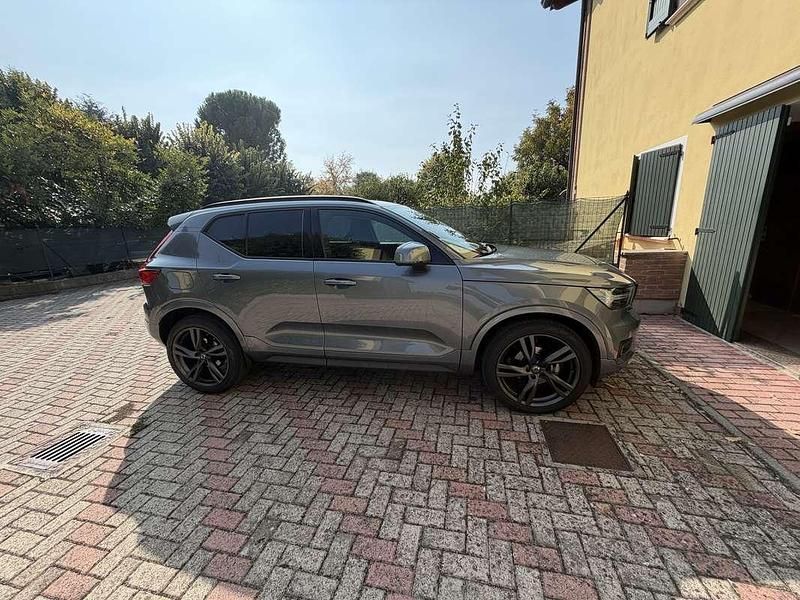 Usata Volvo XC40 Business Edition 150 CV (110 kW) 2019 SUV