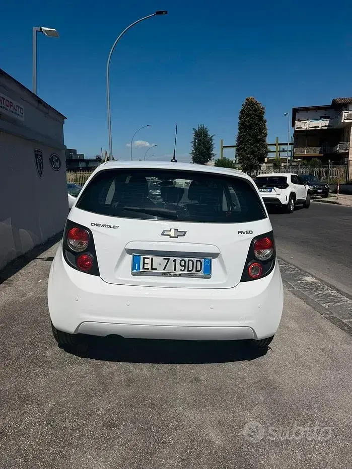 Usata Chevrolet Aveo LT 86 CV (63 kW) 2011 Bianco Berlina