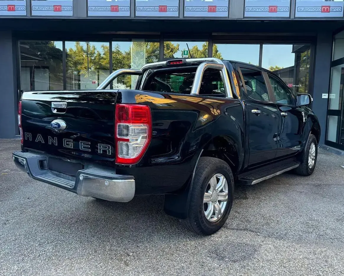 Usata Ford Ranger Limited 170 CV (125 kW) 2021 Nero Pick-up