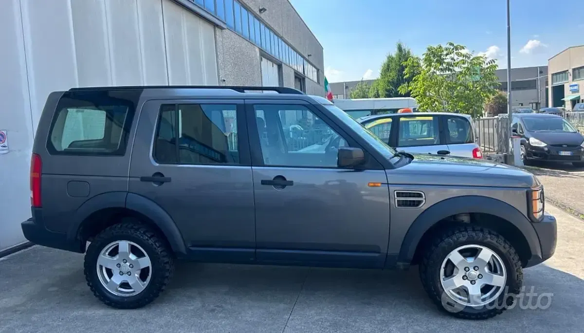 Usata Land Rover Discovery 3 190 CV (139 kW) 2005 Grigio SUV