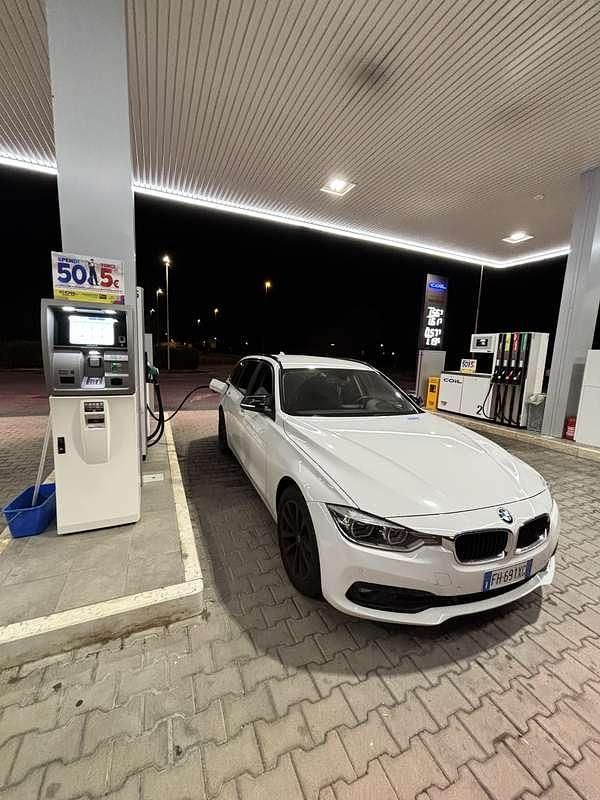 Usata BMW 320 Advantage 163 CV (119 kW) 2017 Station wagon
