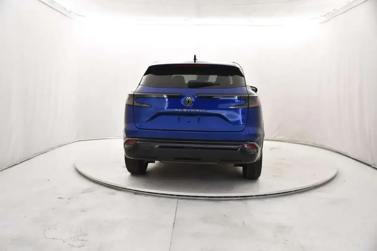 Nuova Renault Austral Techno 158 CV (116 kW) 2025 Blue iron SUV
