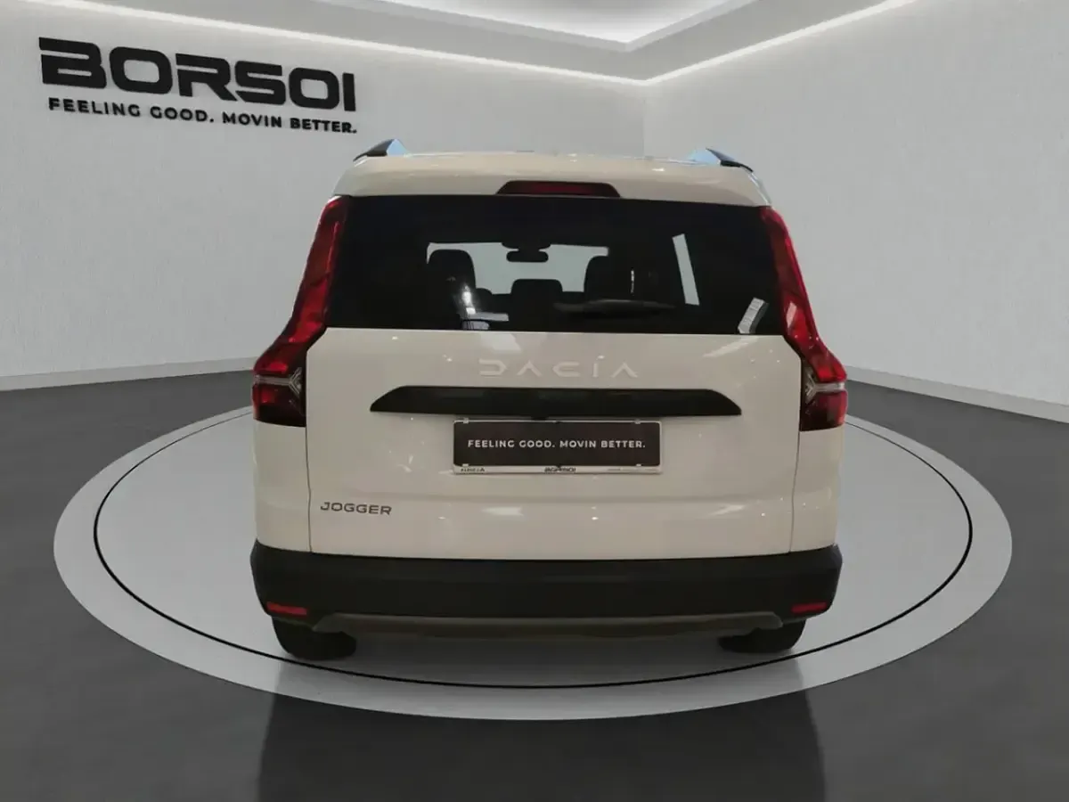 Usata Dacia Jogger Extreme 101 CV (74 kW) 2023 Bianco Monovolume