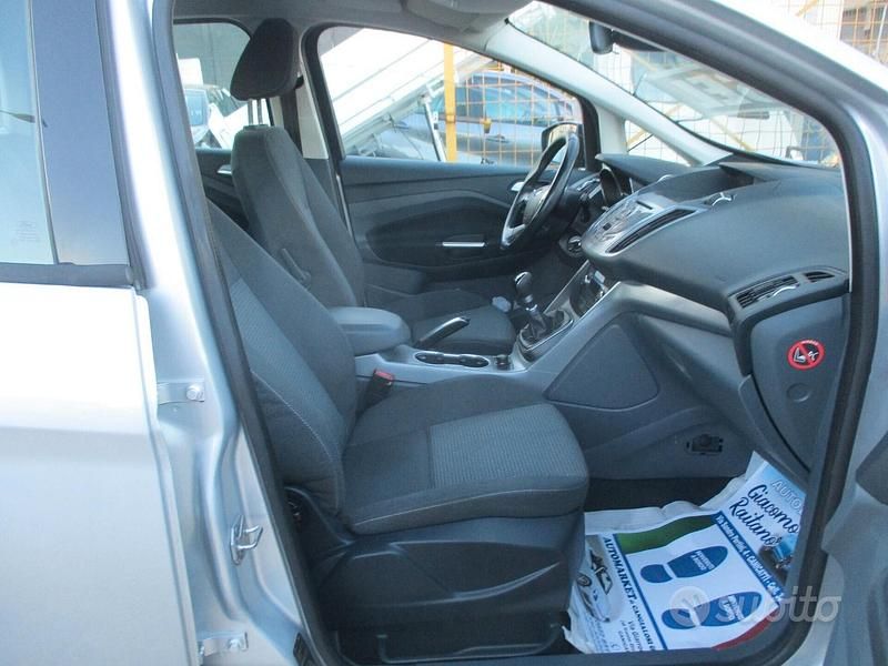 Usata Ford C-MAX Titanium 115 CV (84 kW) 2014 Grigio Monovolume