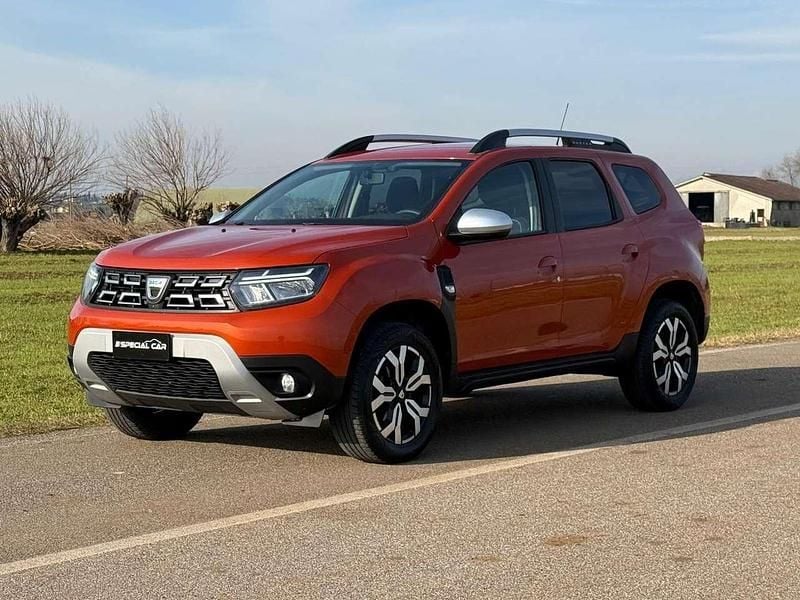 Usata Dacia Duster Prestige 101 CV (74 kW) 2022 Arancione Station wagon