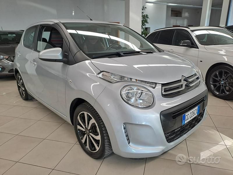 Grigio Usata 2020 Citroën C1 Feel Due volumi | 10.450 € (Buon prezzo) - Immagine 1/4