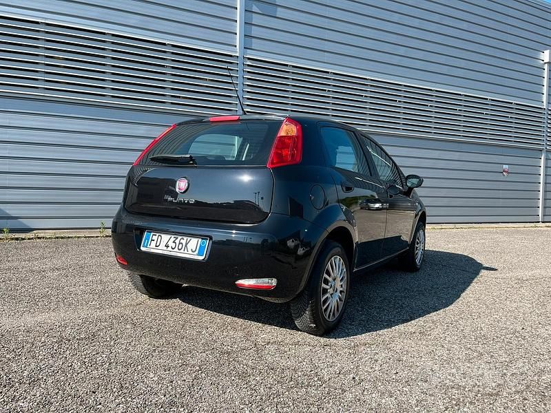 Usata Fiat Punto 2016 Nero Utilitaria