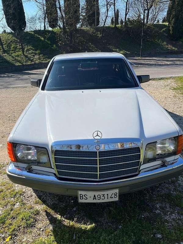 Usata Mercedes S500 SE 245 CV (180 kW) 1988 Bianco Berlina