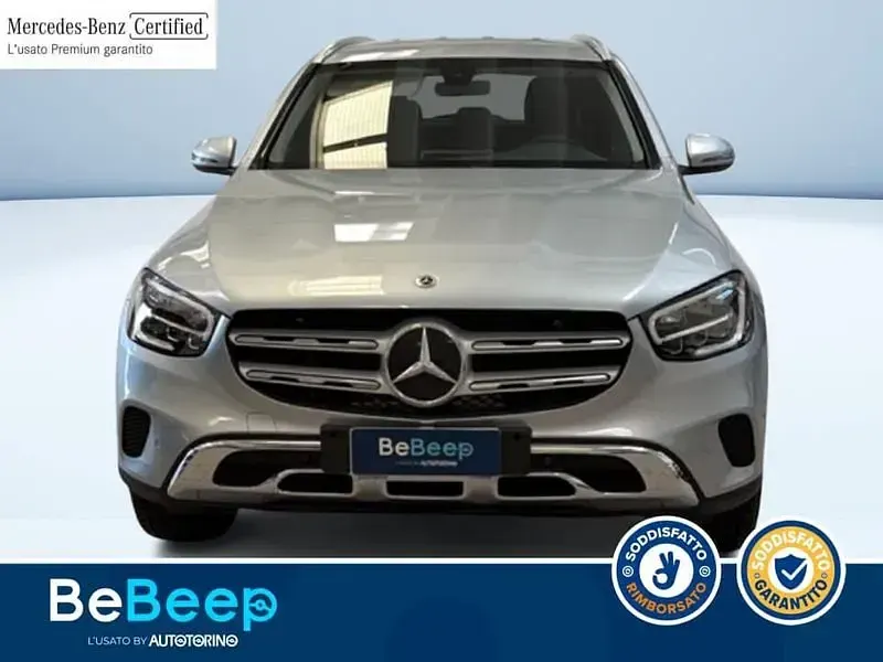 Usata Mercedes GLC220 194 CV (142 kW) 2022 Grigio metallizzato SUV