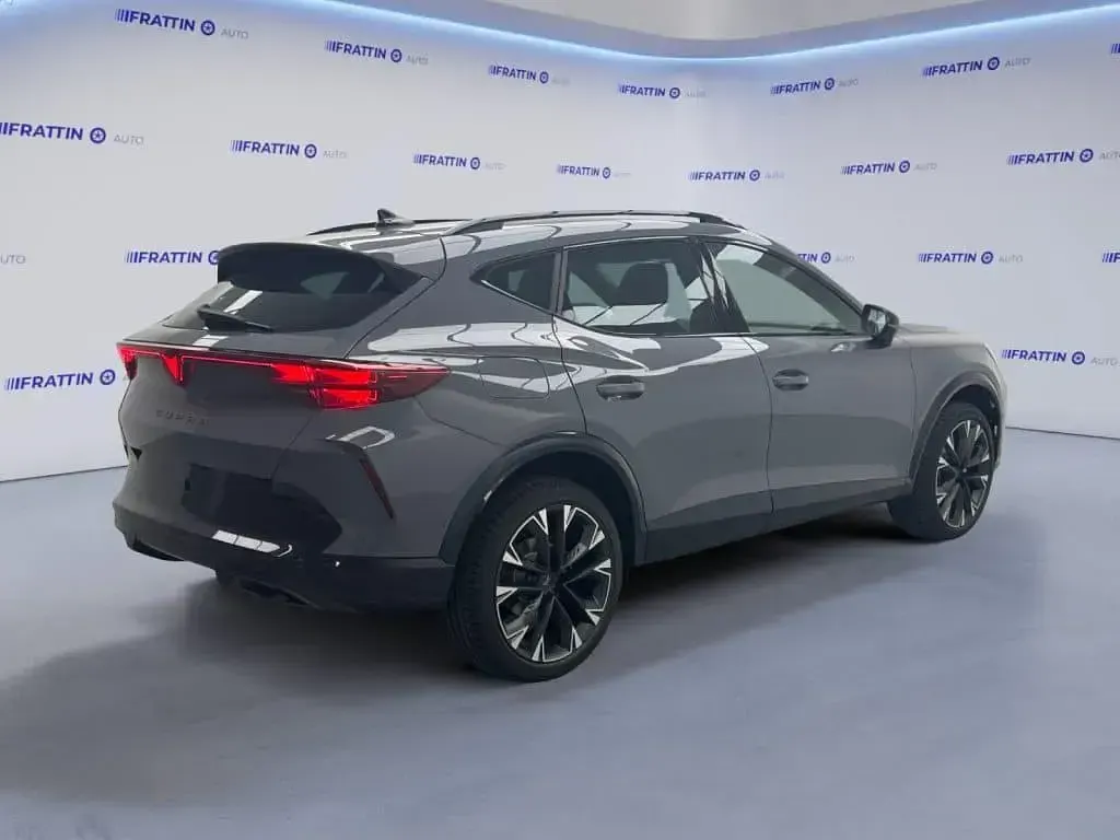 Usata Cupra Formentor 150 CV (110 kW) 2024 Blu SUV