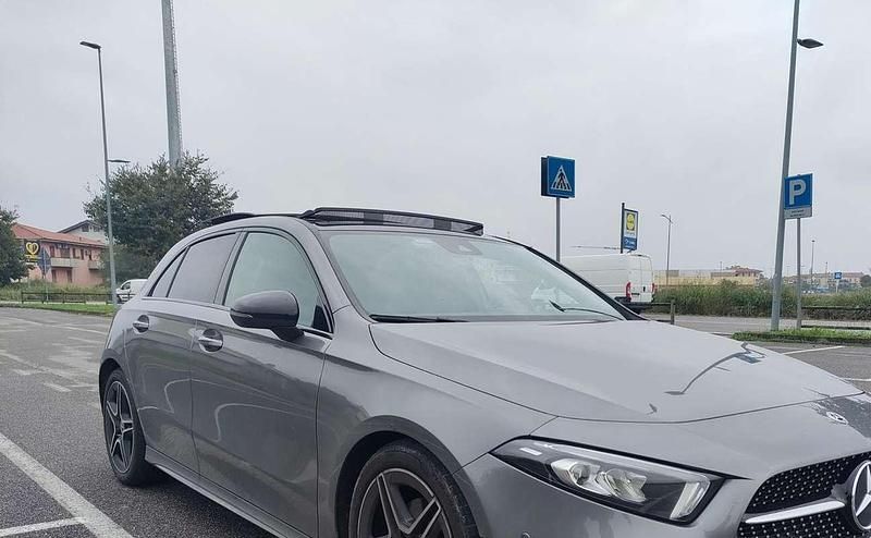 Usata Mercedes A200 150 CV (110 kW) 2020 Berlina