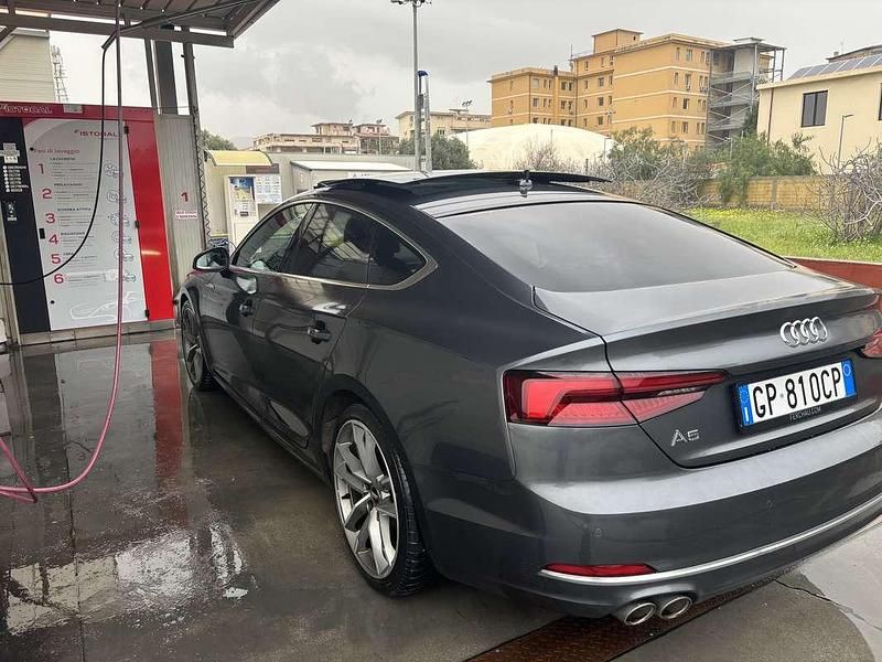Usata Audi A5 Sportback S-Line 190 CV (139 kW) 2019 Grigio Utilitaria