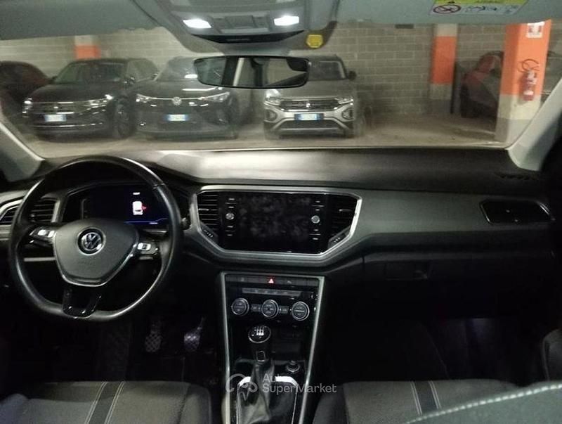 Usata VW T-Roc Life 110 CV (80 kW) 2021 Blu/azzurro SUV