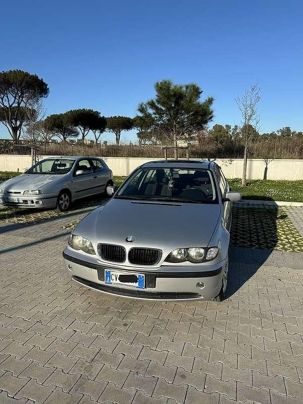 Usata BMW 320 150 CV (110 kW) 2005 Argento Berlina