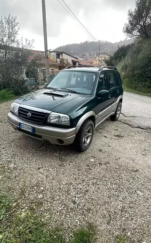 Usata Suzuki Vitara 109 CV (80 kW) 2002 SUV