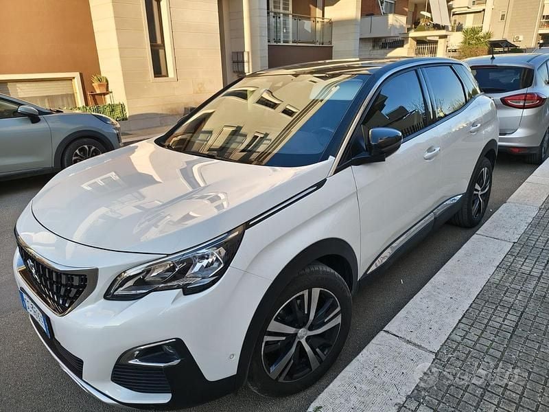 Usata Peugeot 3008 Allure 130 CV (95 kW) 2020 Bianco SUV