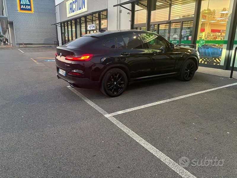 Usata BMW X4 231 CV (169 kW) 2018 Nero SUV