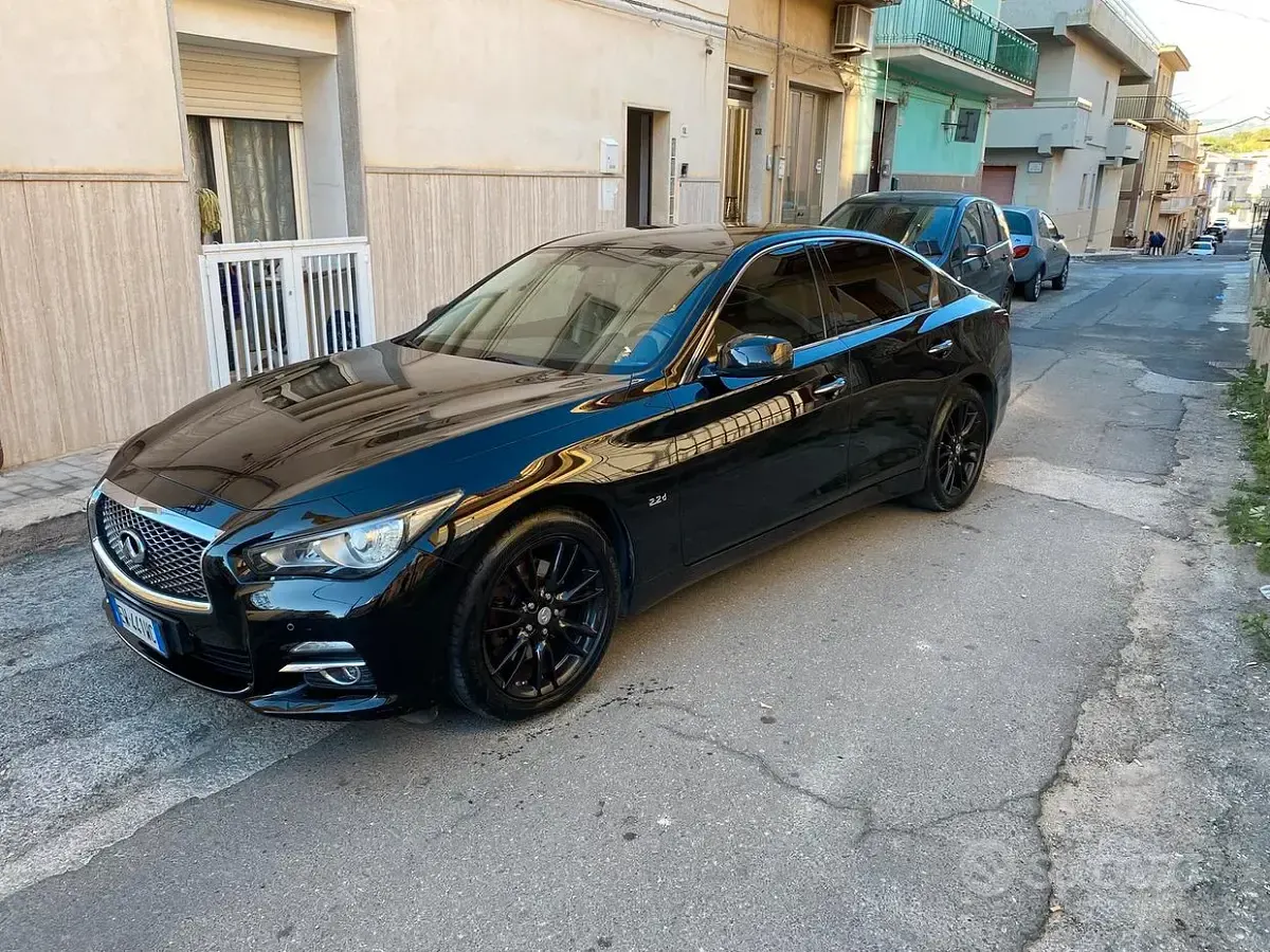 Usata Infiniti Q50 170 CV (125 kW) 2014 Nero Berlina