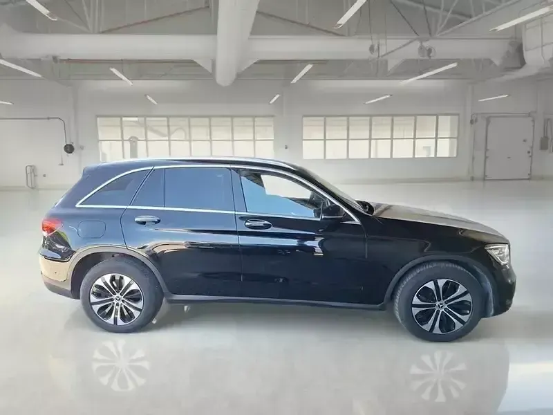 Usata Mercedes GLC220 194 CV (142 kW) 2021 Nero SUV