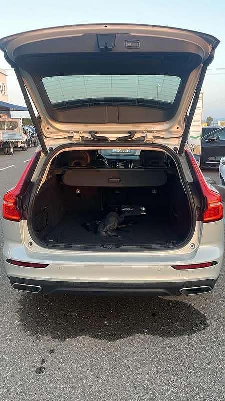 Usata Volvo V60 CC Business Edition 190 CV (139 kW) 2019 Station wagon