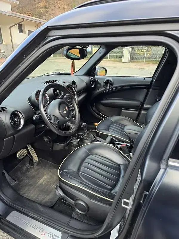 Usata Mini Cooper SD 143 CV (105 kW) 2014 Nero Utilitaria