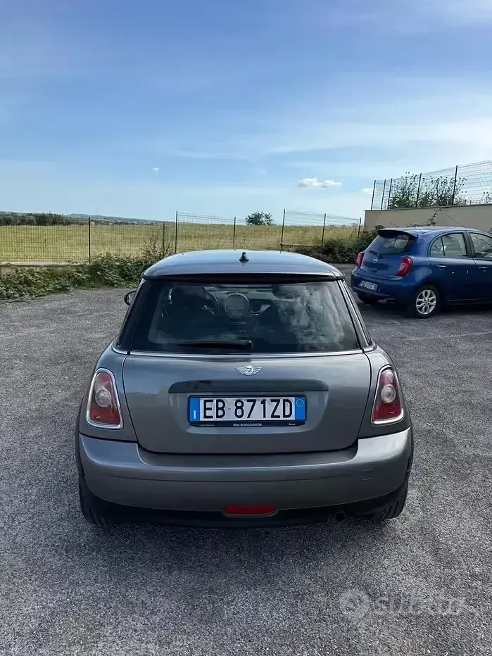Usata Mini Cooper Clubman 98 CV (72 kW) 2011 Marrone Station wagon