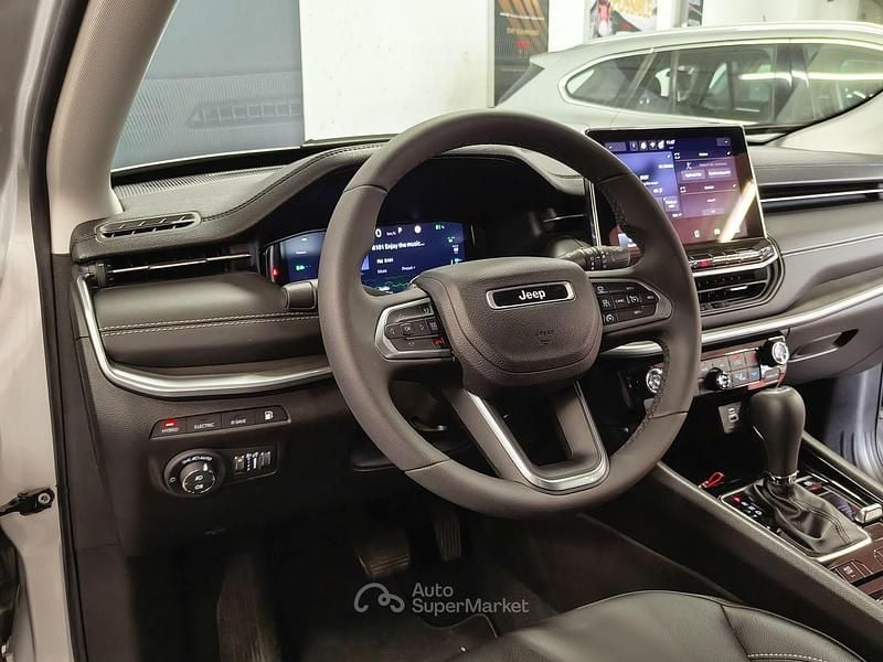 Usata Jeep Compass Limited 190 CV (139 kW) 2024 Argento SUV