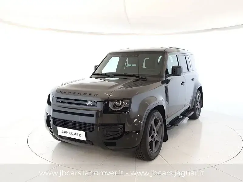 Usata Land Rover Defender SE Dynamic 200 CV (147 kW) 2025 SUV