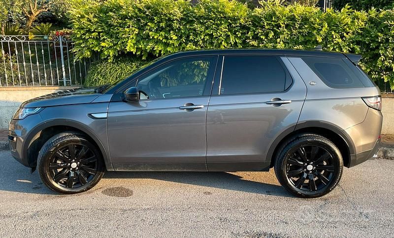 Usata 2016 Land Rover Discovery Sport HSE SUV | 14.000 € (Cara) - Immagine 1/4