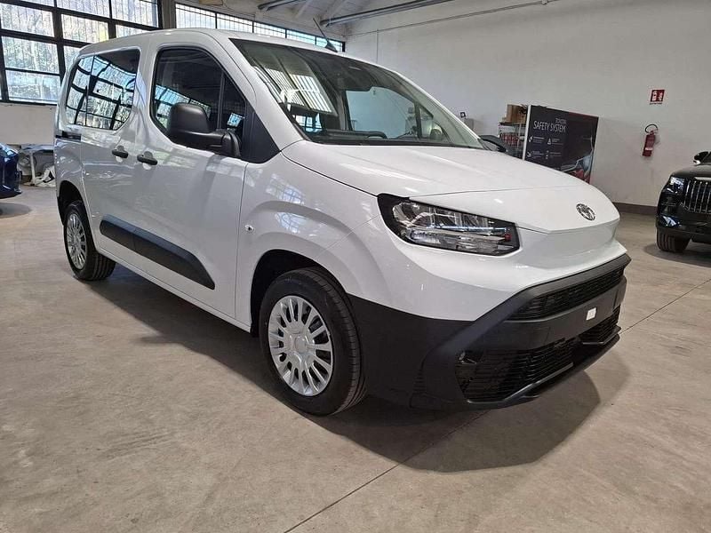 Novo Fiat Doblò 101 HP (74 kW) 2026 Branco Monovolume