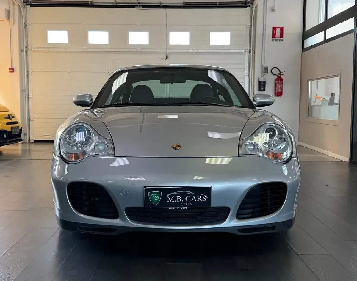 Usata Porsche 911 Carrera 4S 320 CV (235 kW) 2003 Grigio Coupé