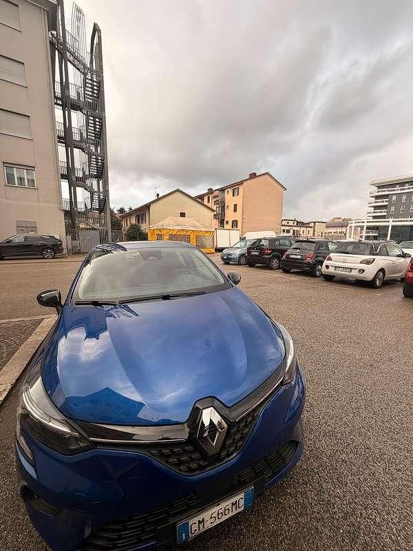Usata Renault Clio V Equilibre 101 CV (74 kW) 2023 Berlina