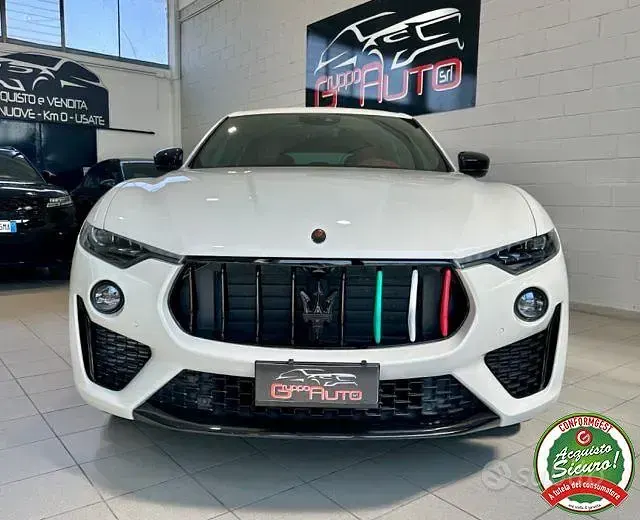 Usata Maserati Levante 349 CV (256 kW) 2019 Bianco SUV