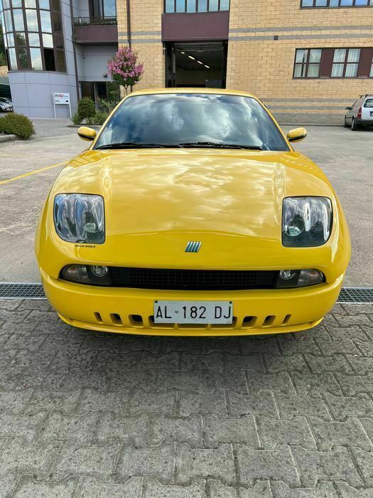 Usata Fiat Coupé 130 CV (95 kW) 1997 Giallo Coupé