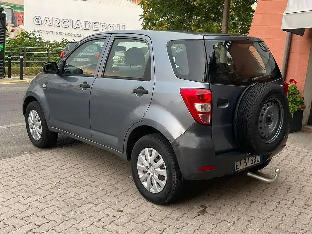 Usata Daihatsu Terios 86 CV (63 kW) 2007 SUV