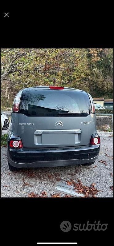 Usata Citroën C3 Picasso 90 CV (66 kW) 2009 Grigio Monovolume