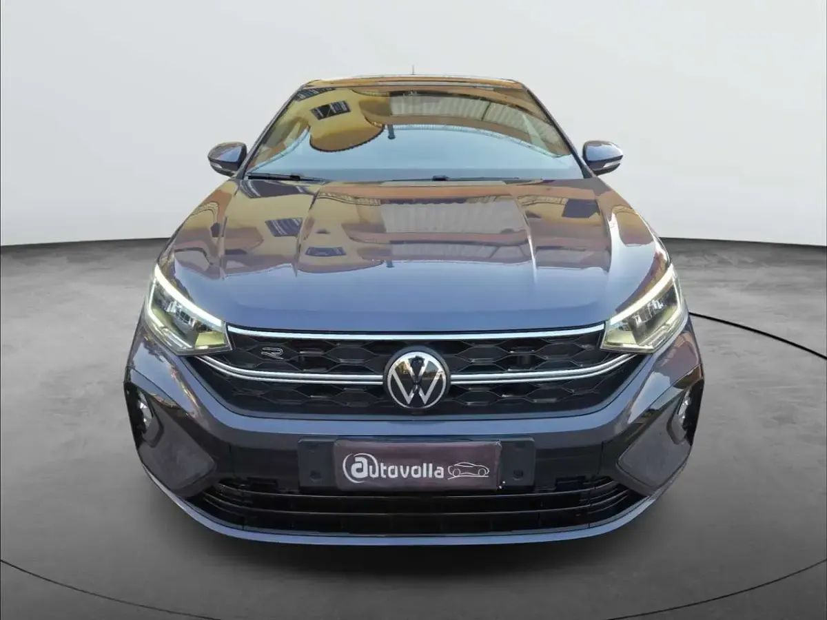 Usata VW Taigo R-line 116 CV (85 kW) 2025 Smoke grey SUV