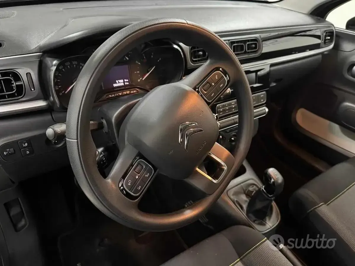 Usata Citroën C3 Shine 83 CV (61 kW) 2019 Grigio Utilitaria