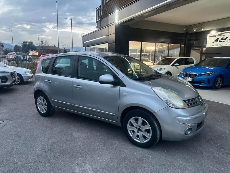 Usata Nissan Note Acenta 88 CV (64 kW) 2008 Grigio metallizzato Monovolume