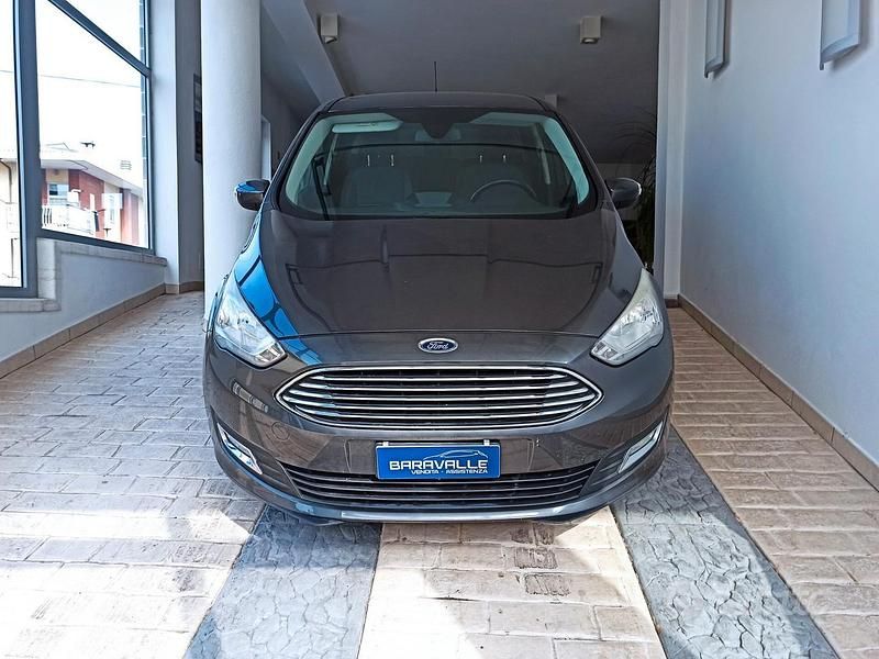 Begagnad Ford C-MAX Titanium 120 HK (88 kW) 2016 Grå Minibuss