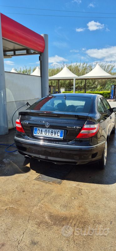 Usata Mercedes 220 2006 Coupé