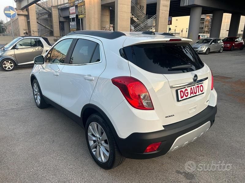 Usata Opel Mokka Cosmo 136 CV (100 kW) 2016 Bianco SUV