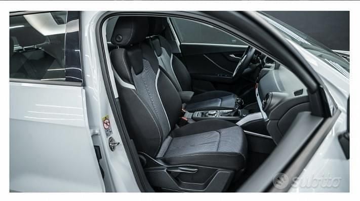 Usata Audi Q2 Sport 116 CV (85 kW) 2017 Bianco SUV